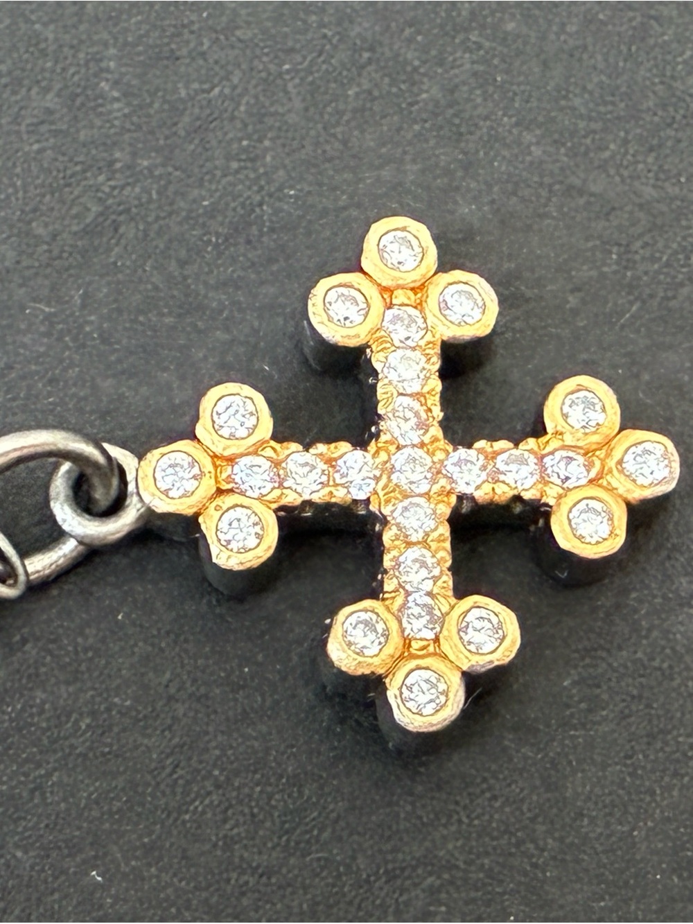 Freida Rothman CROSS NECKLACE - Picture 6 of 9